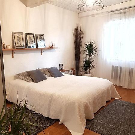 Chambre D Hotes "Lilimyna" Avec Petit Dejeuner Barjols Exterior foto