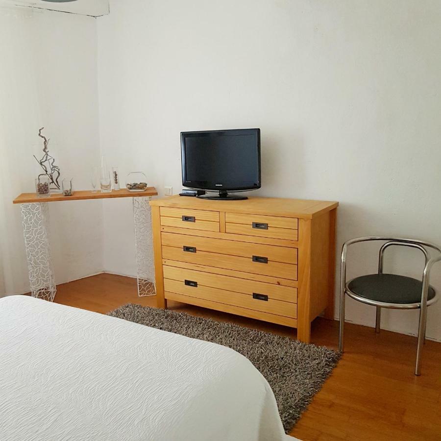 Chambre D Hotes "Lilimyna" Avec Petit Dejeuner Barjols Exterior foto